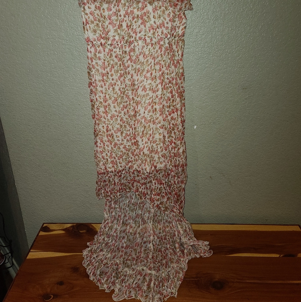 Dress - Picture 5 of 9